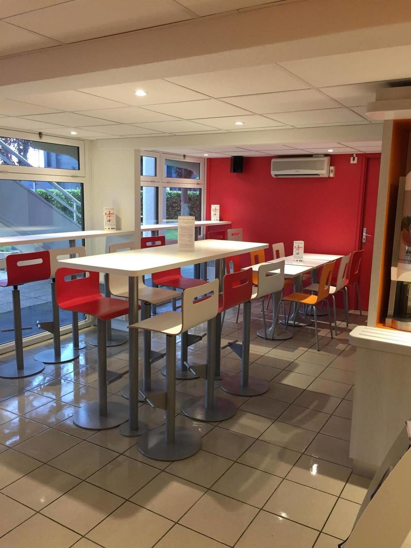 Premiere Classe Toulouse Sud - Portet Exteriér fotografie