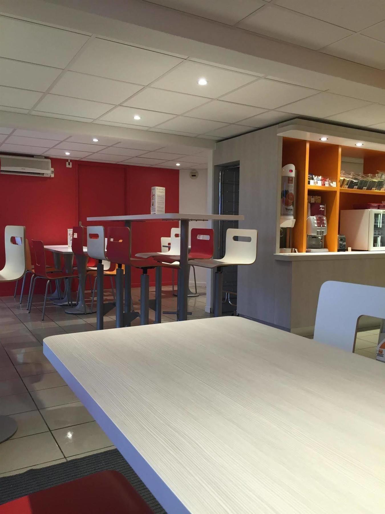 Premiere Classe Toulouse Sud - Portet Exteriér fotografie